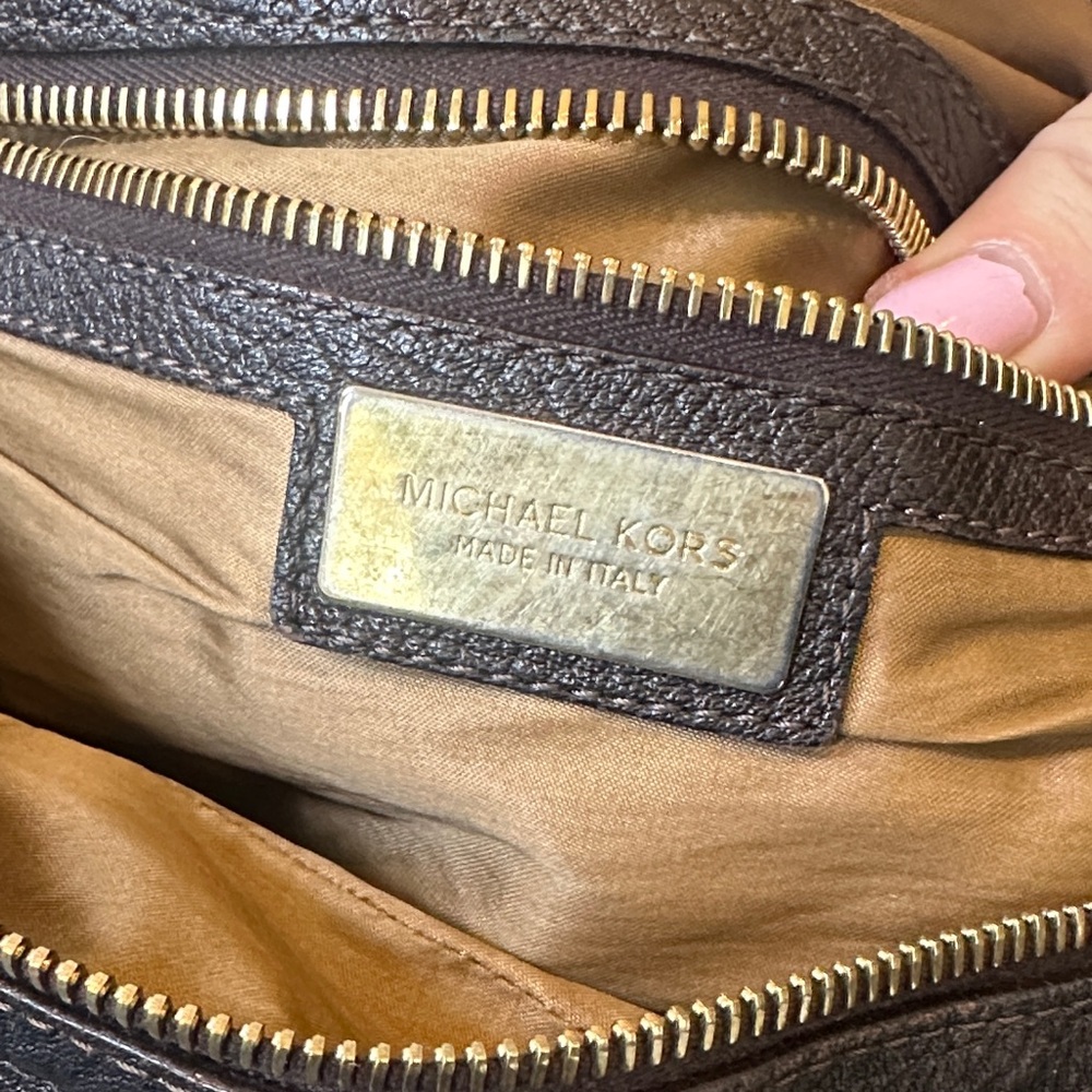 Vintage Micheal Kors bag in great condition Elegant Brown Leather Shoulder Bag - Picture 13 of 14
